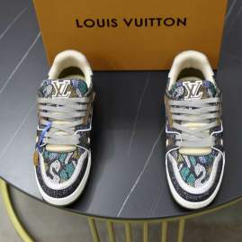 Picture of Louis Vuitton Shoes _SKULVsz35-45hnh082516341
